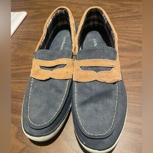 G.H. Bass & Co. Navy and Tan Men's Slip-On Loafers